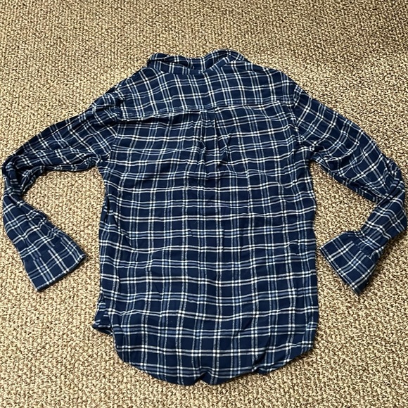 Size s Croft and barrow blue flannel - Picture 3 of 3